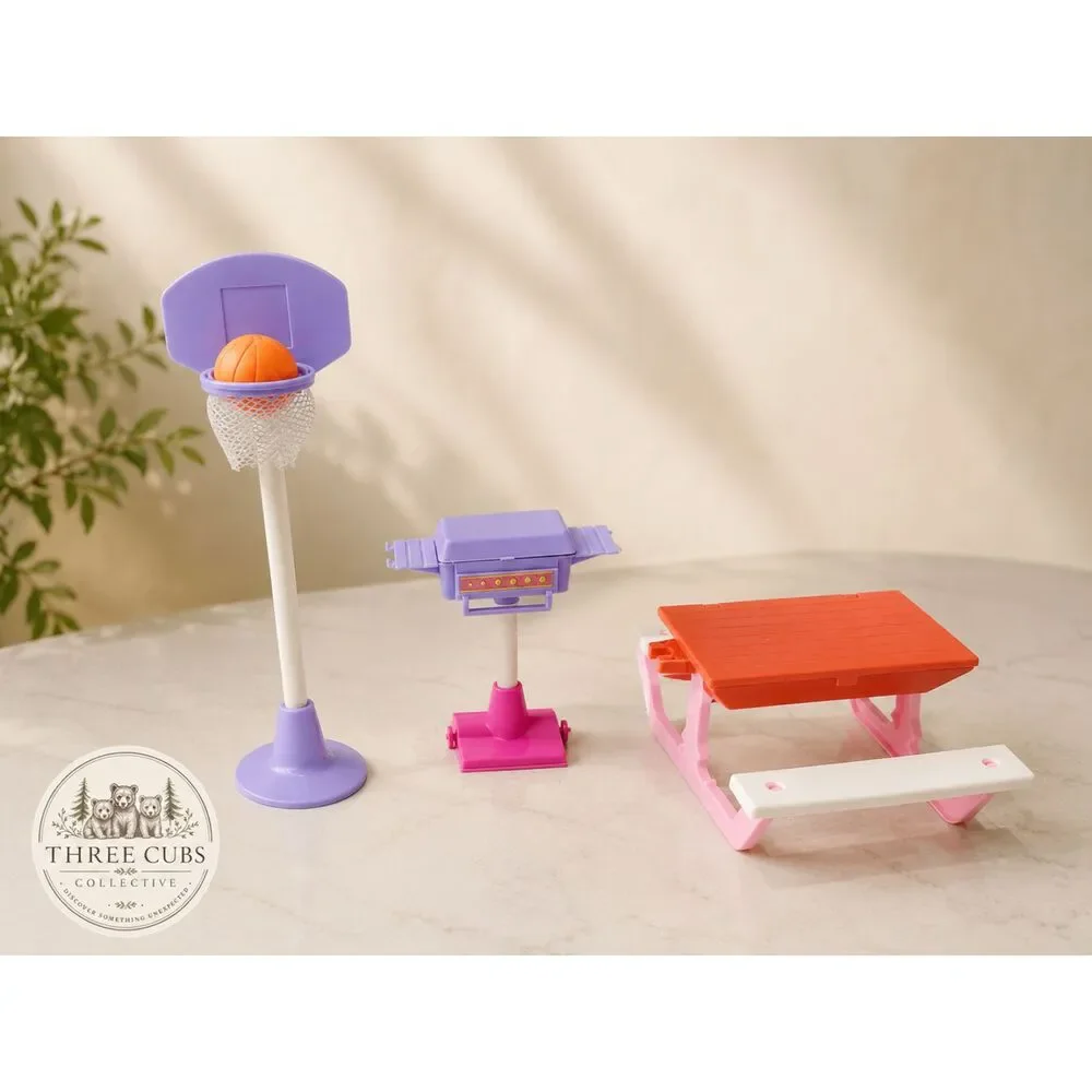 Vintage 1991 Barbie BBQ Picnic Playset Grill Table Basketball Mattel Arco
